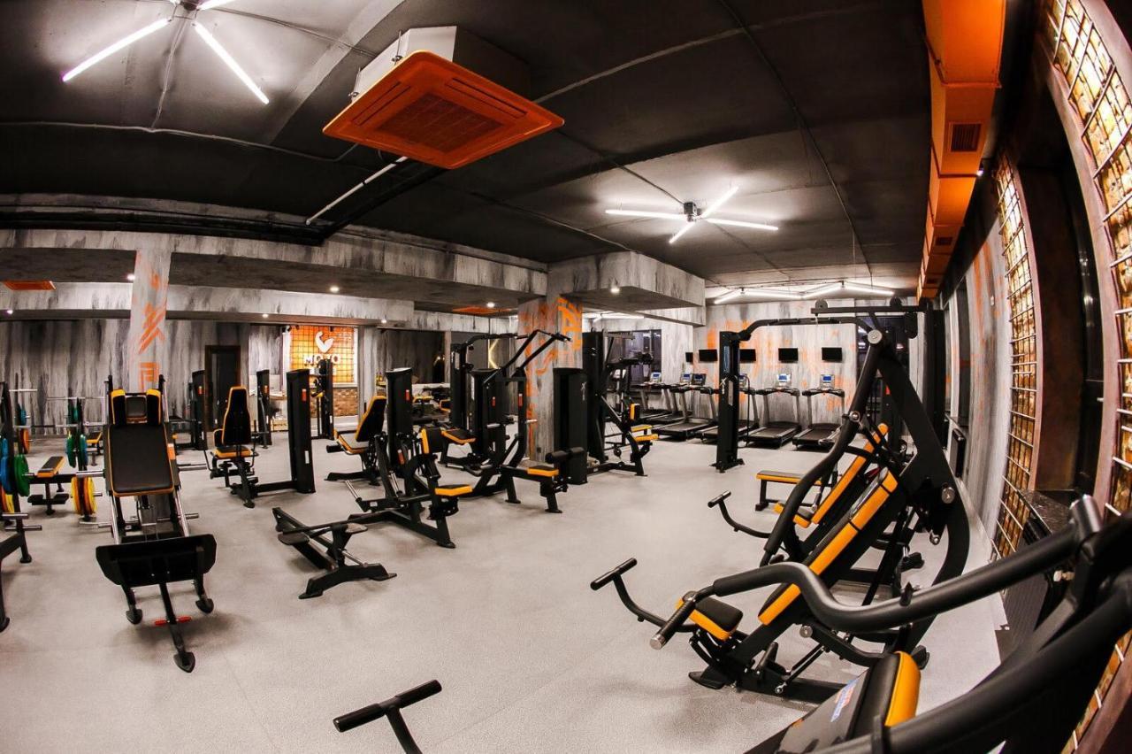 Mojo Hall Hotel Lutsk Eksteriør bilde