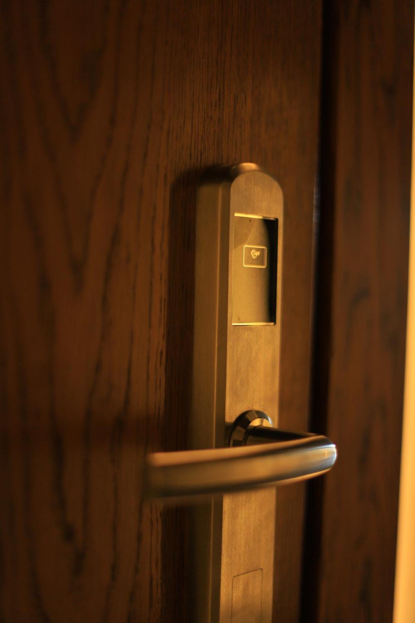 Mojo Hall Hotel Lutsk Eksteriør bilde